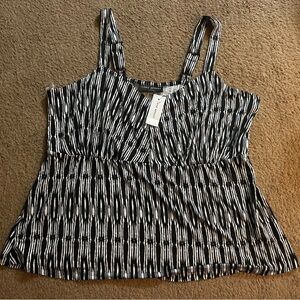 NWT Lane Bryant V-Neck Tank Top 18/20 Black & White